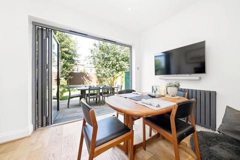 46 Friern Road, London, SE22 0AX