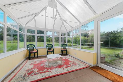 3 bedroom detached bungalow for sale, Stanley Park Road, Wallington