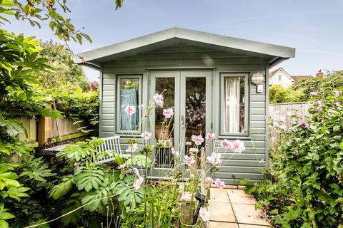 2 bedroom cottage for sale, High Street, Topsham