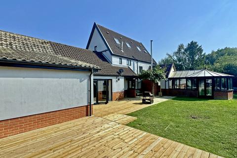 5 bedroom detached house for sale, Main Road, Ipswich IP6