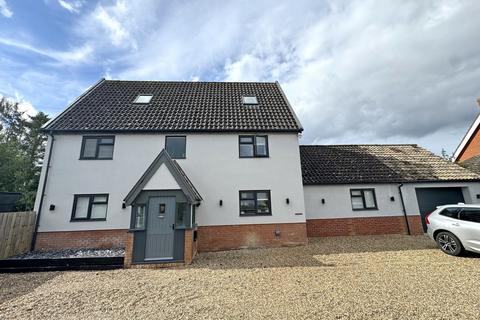 5 bedroom detached house for sale, Main Road, Ipswich IP6