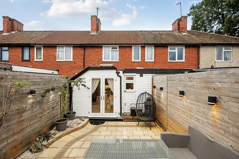 107 Waltham Road, Carshalton, SM5 1PS