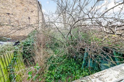 4 bedroom terraced house for sale, Hillcourt Road, East Dulwich, London, SE22