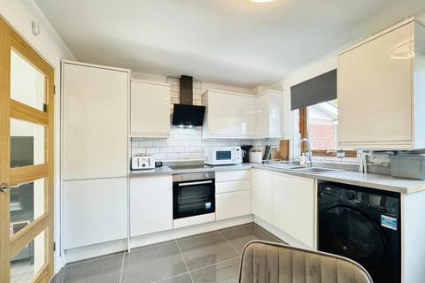 23 Graig Y Darren, Godrergraig, Swansea, SA9 2DW