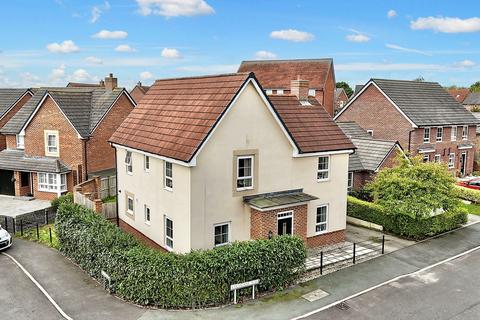 4 bedroom detached house for sale, Celandine Way, Edleston, CW5