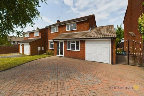 4 bedroom detached house for sale, Ledbury Road, Loughborough