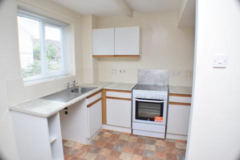 1 bedroom semi-detached house to rent, Kingsdown Close, Bridgwater TA6