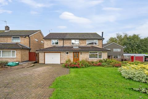 4 bedroom detached house for sale, Batts Hill, Surrey RH1