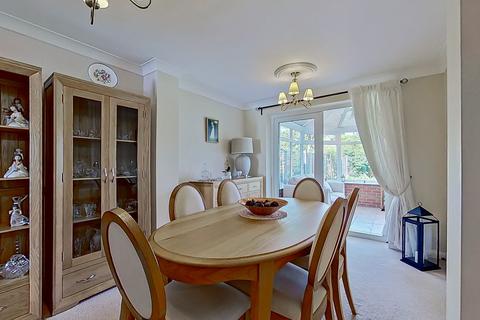 19 Shelley Drive, Sutton Coldfield, B74 4YD