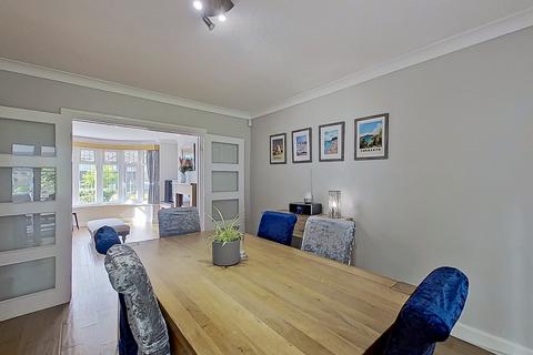 36 Hathaway Road, Sutton Coldfield, B75 5JB