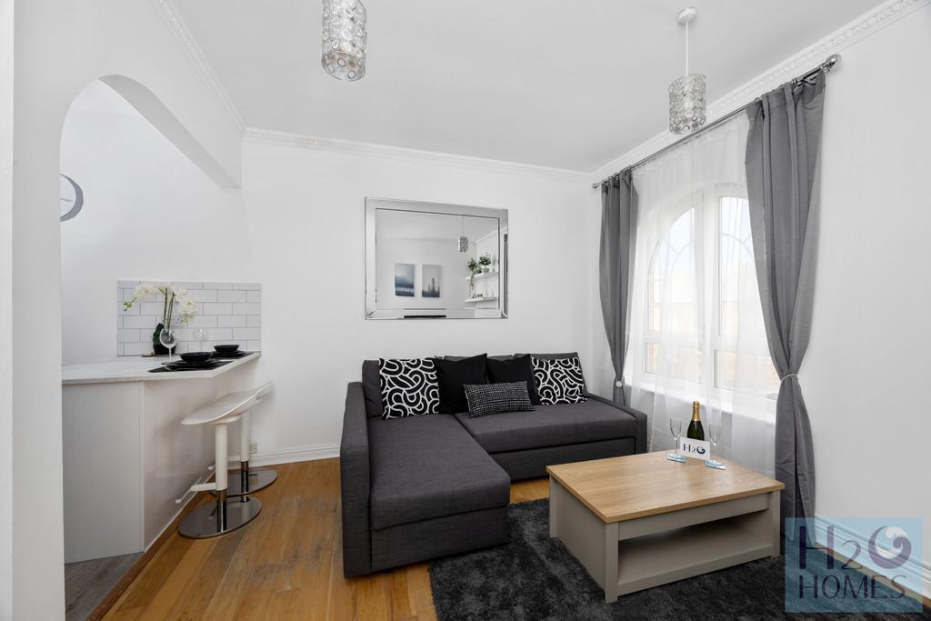 Starboard Court, 34-011