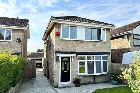 20 Greenfield Mount, Wrenthorpe, Wakefield, WF2 0TJ
