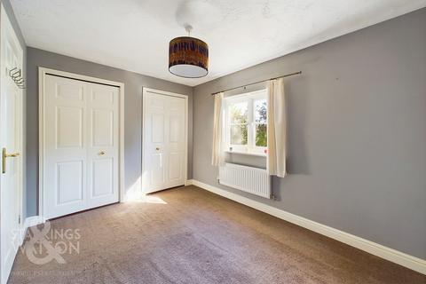 2 bedroom end of terrace house for sale, Ensign Way, Diss