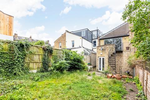 2 bedroom apartment for sale, Landcroft Road, East Dulwich, London, SE22