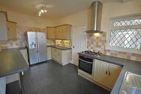 108 Bawtry Road, Harworth, Doncaster, DN11 8NS