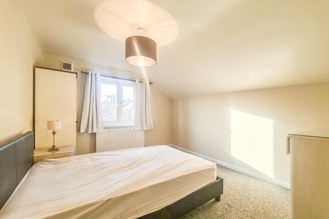 39c Alexandra Road, Hornsey, London, N8 0PL
