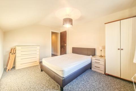 39c Alexandra Road, Hornsey, London, N8 0PL