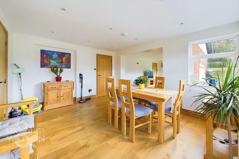 4 bedroom detached bungalow for sale, The Street, Rockland St. Mary, Norwich