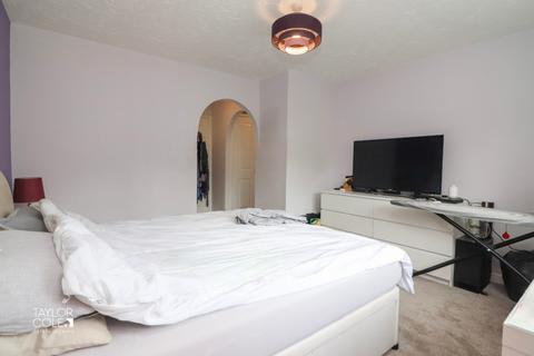 20 Brancaster Close, Amington, Tamworth, B77 3QD