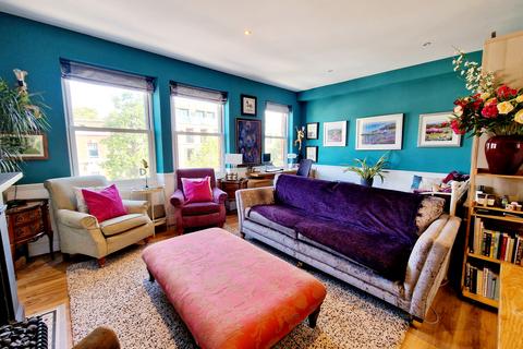 2 bedroom flat for sale, Shirland Road, London W9