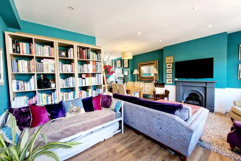 2 bedroom flat for sale, Shirland Road, London W9