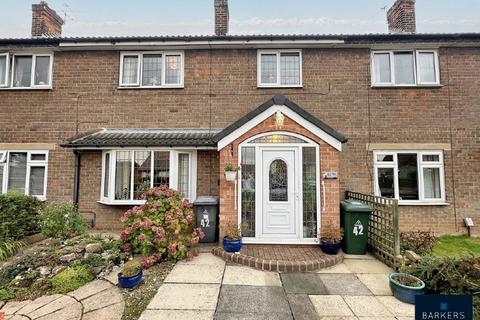 3 bedroom terraced house for sale, Valley Road, Dewsbury