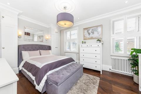 108 Railton Road, London, SE24 0JY