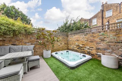 108 Railton Road, London, SE24 0JY