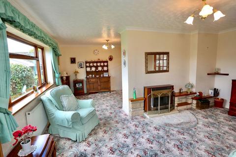 3 bedroom detached bungalow for sale, Lime Trees Avenue, Crickhowell NP8