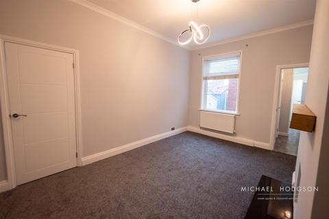 24 Robert Street, New Silksworth, Sunderland, SR3 2DU