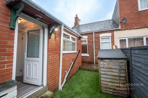 24 Robert Street, New Silksworth, Sunderland, SR3 2DU