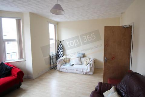 5 bedroom semi-detached house to rent, *£130pppw excl bills * Kimbolton Avenue, Lenton, NG7 1PT