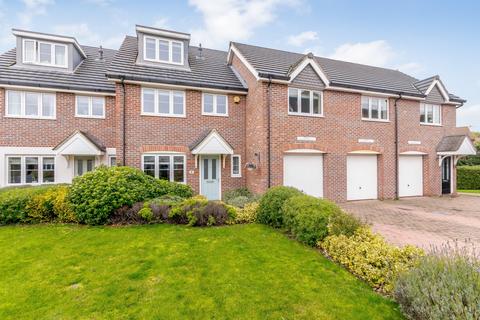 undefined, Swansmere Close, Walton-On-Thames, KT12