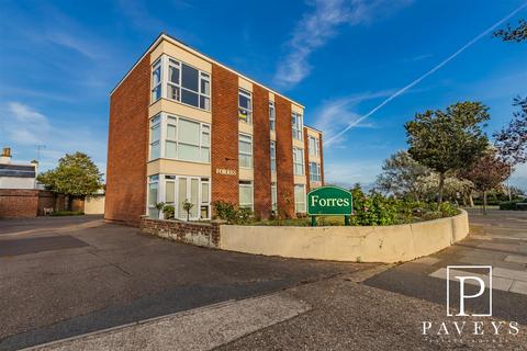 3 bedroom apartment for sale, The Esplanade, Frinton-On-Sea