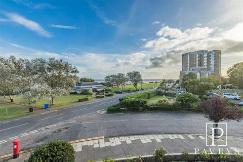 3 bedroom apartment for sale, The Esplanade, Frinton-On-Sea