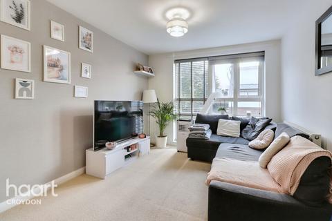 1 bedroom flat for sale, Burway Close, South Croydon