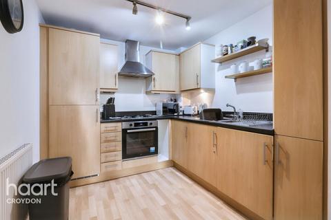 1 bedroom flat for sale, Burway Close, South Croydon