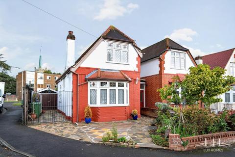 2 bedroom semi-detached house for sale, Allenby Drive, Hornchurch