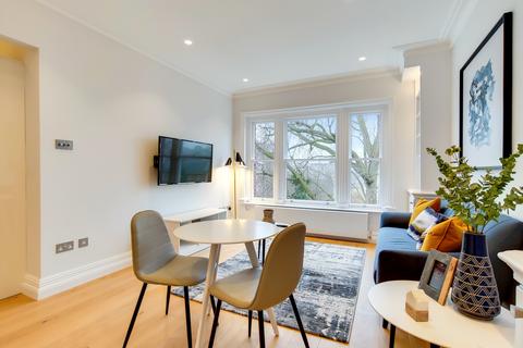 1 bedroom flat for sale, Embankment Gardens, Chelsea