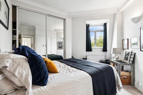 2 bedroom flat for sale, Chesil Court, Chelsea Manor Street, Chelsea