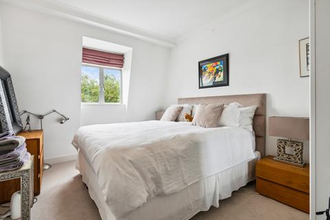 2 bedroom flat for sale, Chesil Court, Chelsea Manor Street, Chelsea