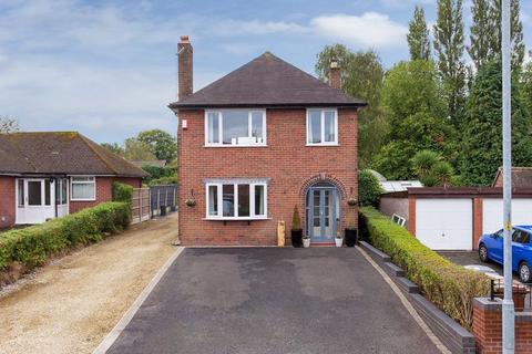 3 bedroom detached house for sale, Edinburgh Road, Congleton