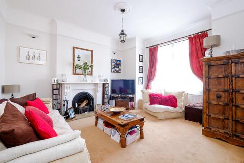 2 bedroom flat to rent, Sheen Park, Richmond