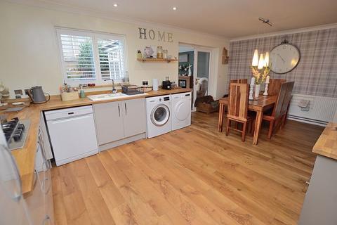 13 Farriers Way, Tattershall, Lincoln, LN4 4NG