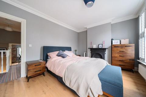 48 Lannoy Road, London, SE9 2BN