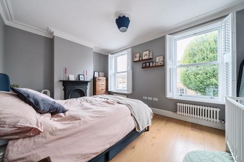 48 Lannoy Road, London, SE9 2BN