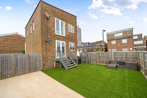 1 bedroom flat for sale, Gower Road, Fields House Gower Road, RH16