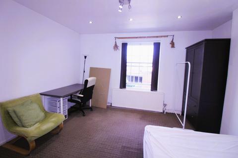 5 bedroom maisonette to rent, Euston, London NW1