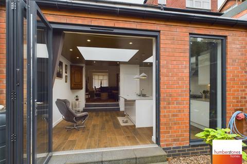201 Abbey Road, Smethwick, B67 5NG