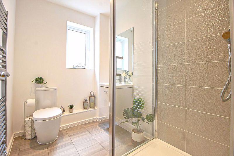Ensuite shower room
